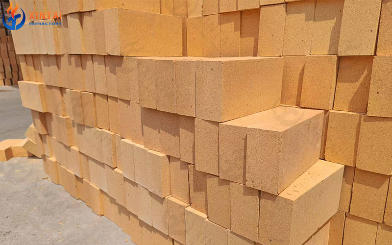 High-Alumina-Bricks-Ready-for-Shipment